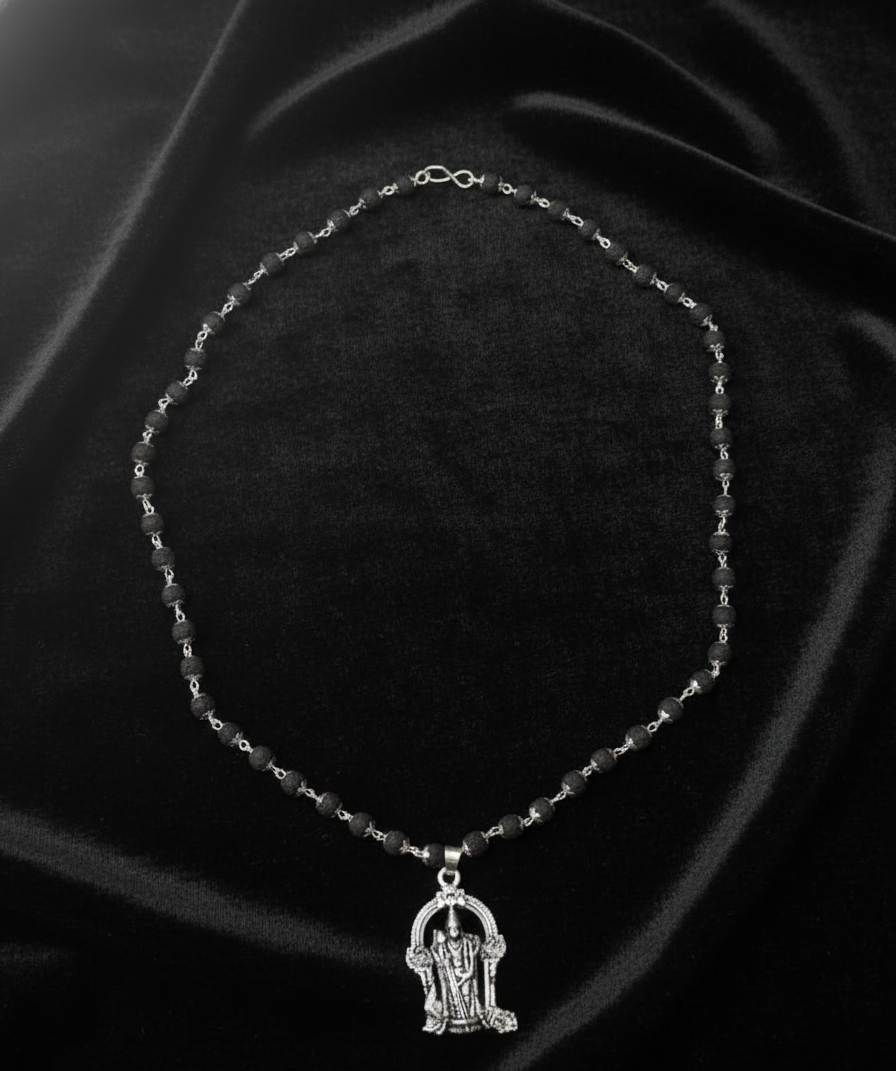 Karungali Mala With Murgan Locket